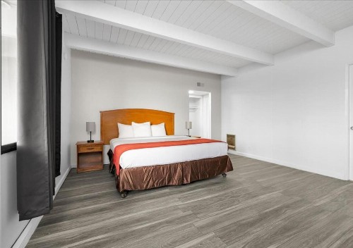 Rodeway Inn & Suites Ocean Beach - image 18