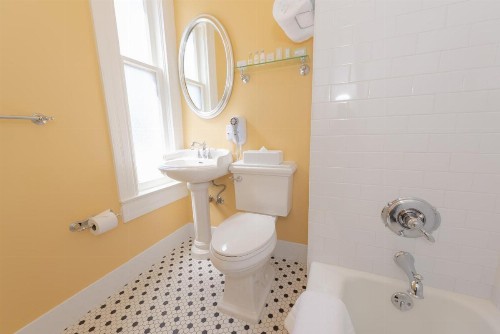 Stanyan Park Hotel - image 11