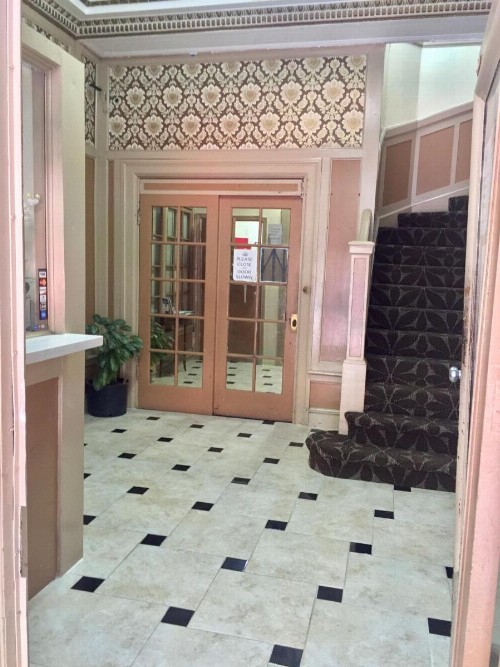 Admiral Hotel - image 21