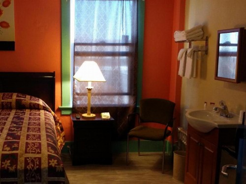Desmond Hotel - image 15