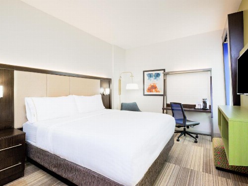 Holiday Inn Express San Francisco-Union Square - image 11