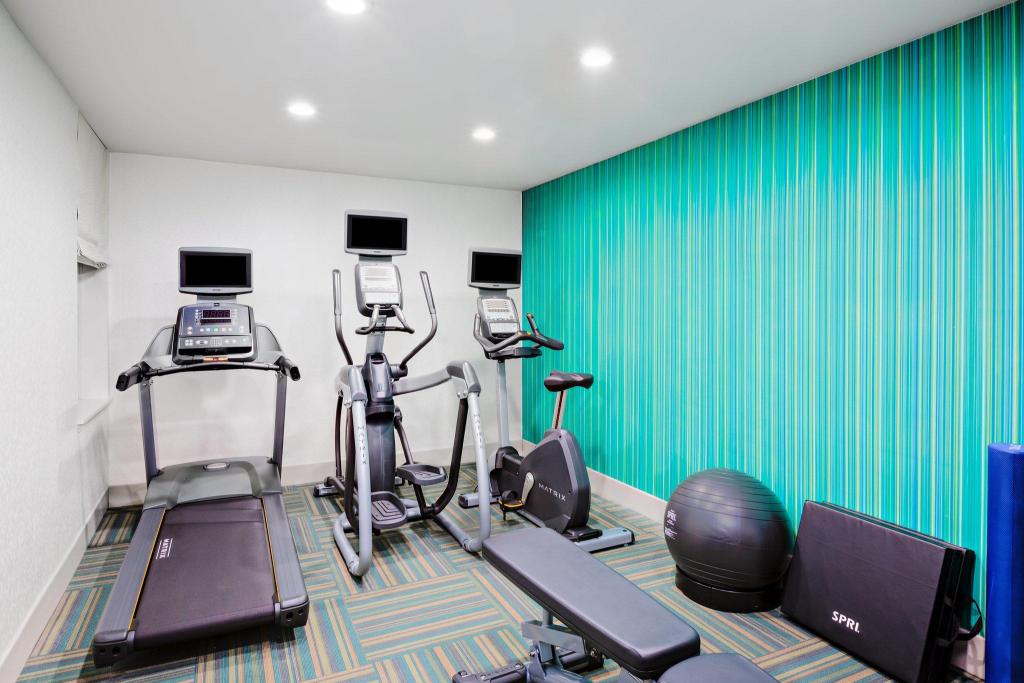 Holiday Inn Express San Francisco-Union Square - image 7