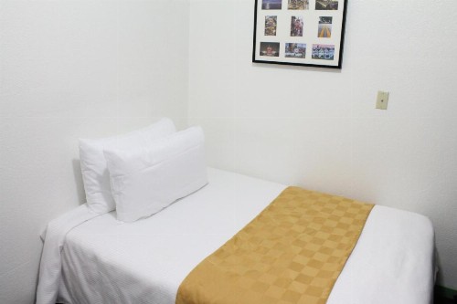 Union Hotel - image 6