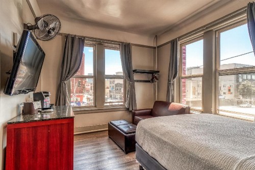 Ram's Hotel - image 27