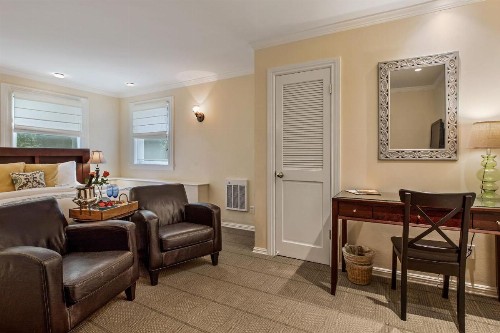 Parker Guest House - image 23