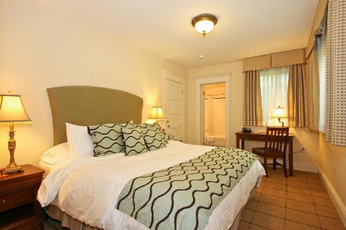 Parker Guest House - image 27