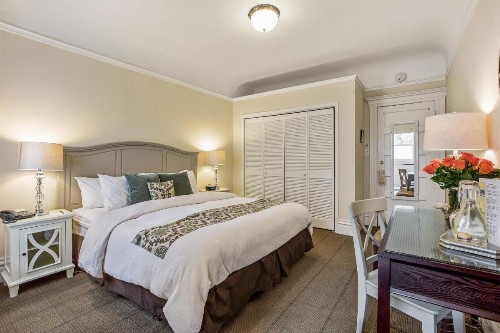 Parker Guest House - image 3