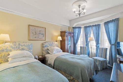 Golden Gate Hotel - image 40