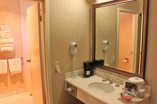 Columbus Inn - image 12