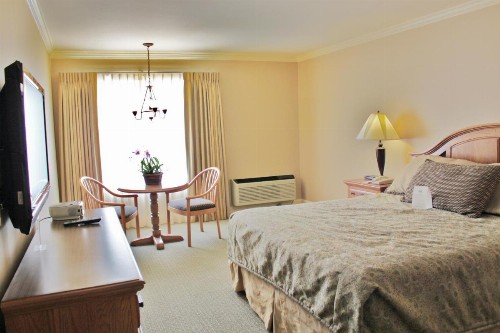 Columbus Inn - image 3