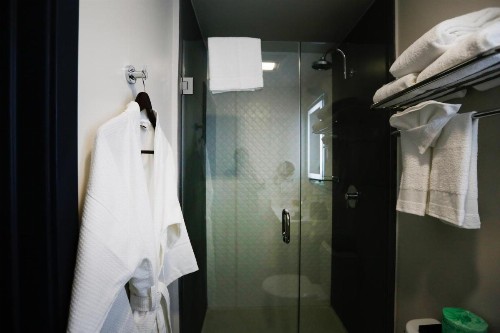 Hotel Epik - image 44