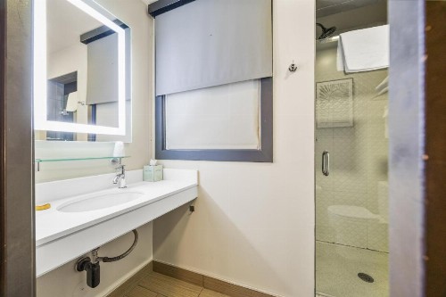 Hotel Epik - image 9