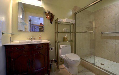 Noe's Nest Bed and Breakfast - image 23