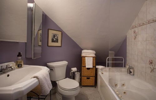 Noe's Nest Bed and Breakfast - image 28