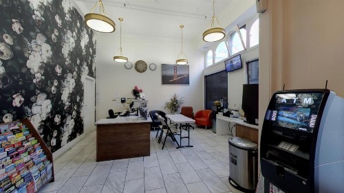Warfield Hotel - image 18