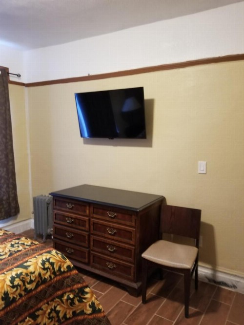 Page Hotel - image 17