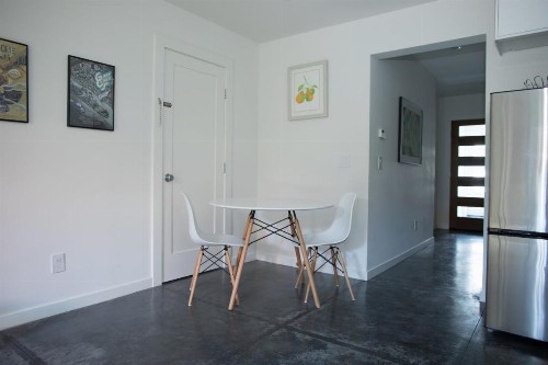 Richmond Charmer - image 7