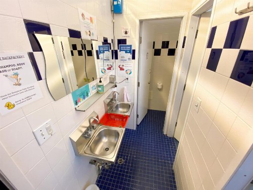 Pacific Tradewinds Hostel - image 3