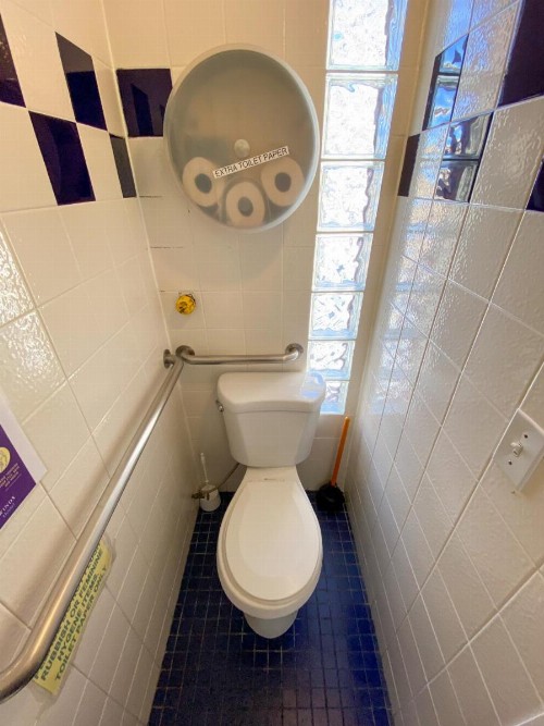Pacific Tradewinds Hostel - image 44
