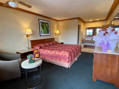 New Century Inn - image 11