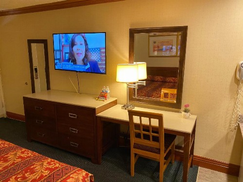 New Century Inn - image 14