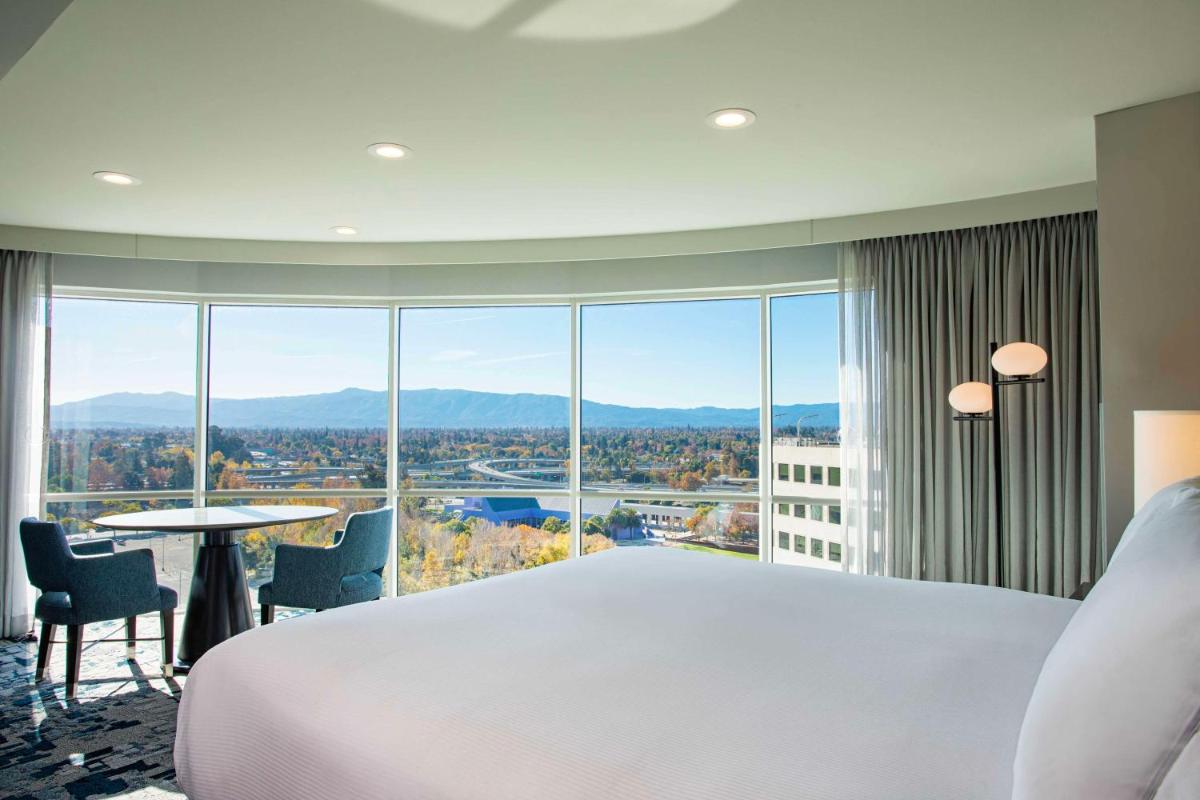 Hilton San Jose - image 6