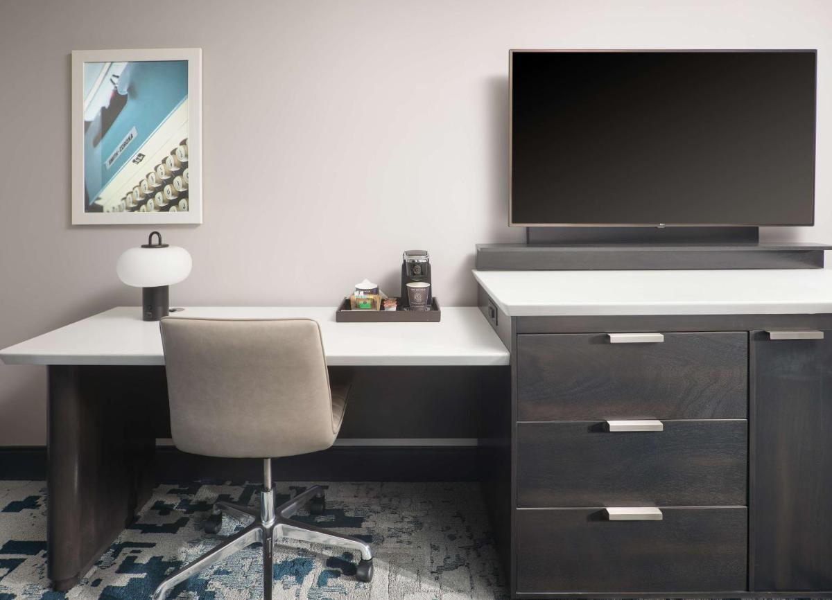 Hilton San Jose - image 7
