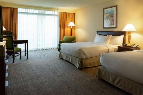 DoubleTree by Hilton San Jose - image 16