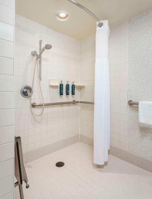 DoubleTree by Hilton San Jose - image 37