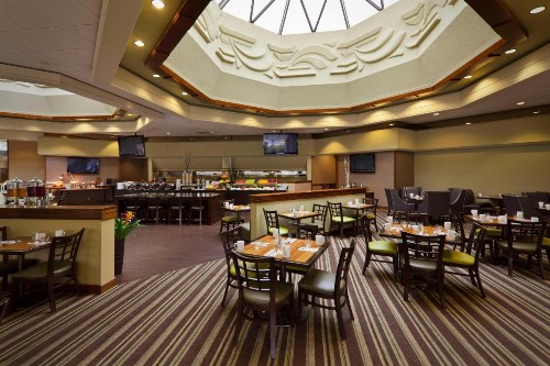 DoubleTree by Hilton San Jose - image 7