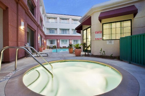 Country Inn & Suites by Radisson San Jose International Airport CA - image 46