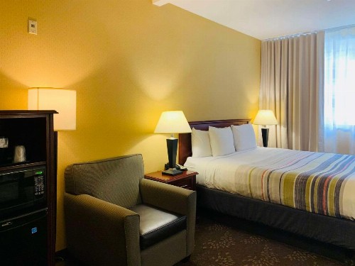 Country Inn & Suites by Radisson San Jose International Airport CA - image 7