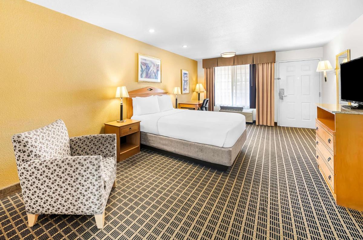 SureStayPlus Hotel by Best Western San Jose Central City - image 2