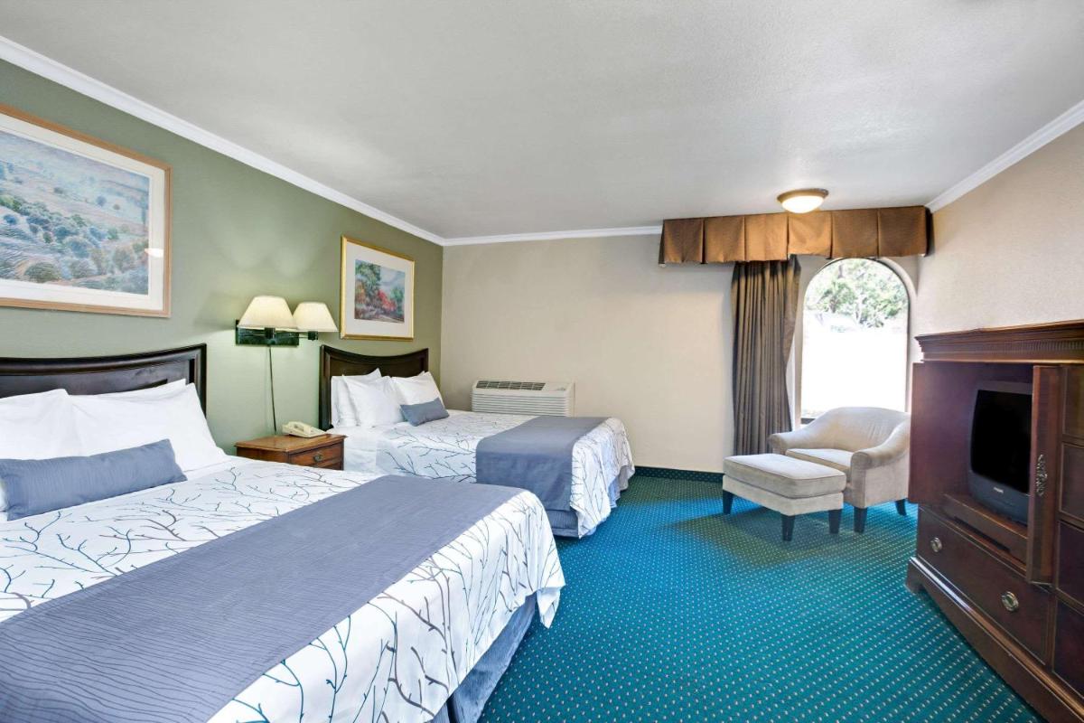 Days Inn by Wyndham San Jose Convention Center - image 5