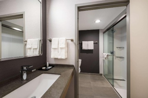 Sonesta Select San Jose Airport - image 4
