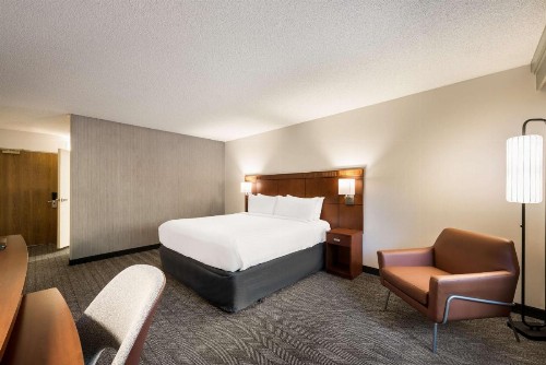 Sonesta Select San Jose Airport - image 6