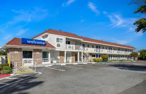 Motel 6-San Jose CA - Airport