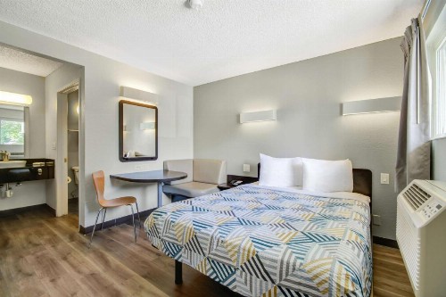Motel 6-San Jose CA - Airport - image 10