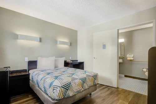 Motel 6-San Jose CA - Airport - image 26