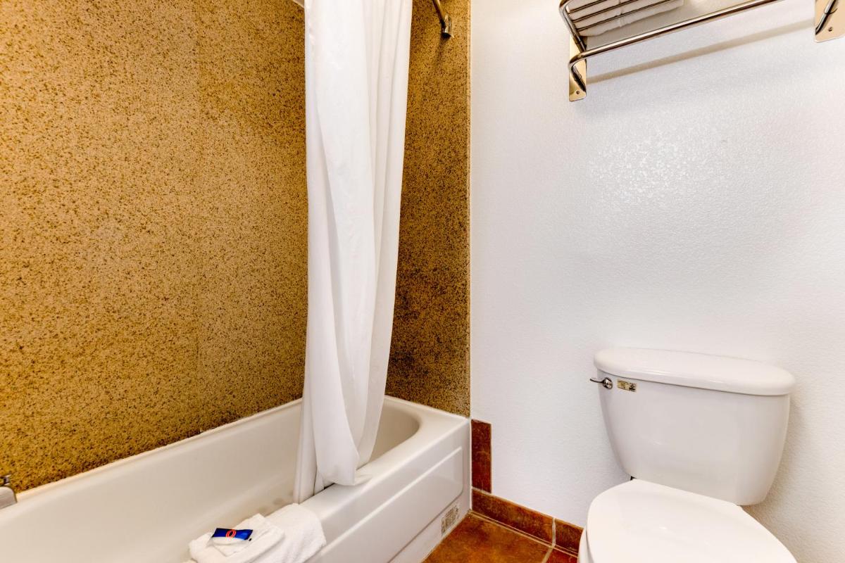 Motel 6-San Jose CA - Convention Center - image 7