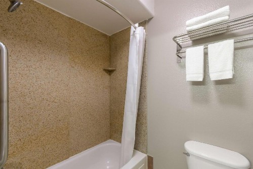 Motel 6-San Jose CA - Convention Center - image 24