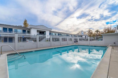 Motel 6-San Jose CA - Convention Center - image 28