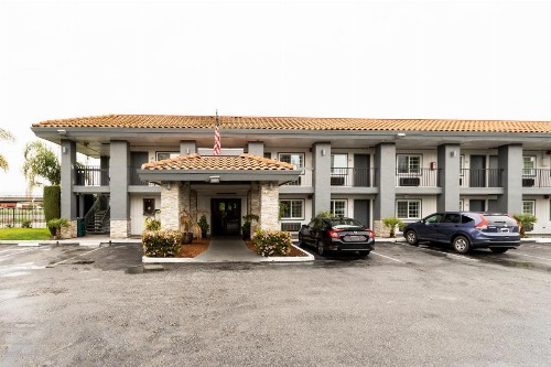 Fontaine Inn - image 12