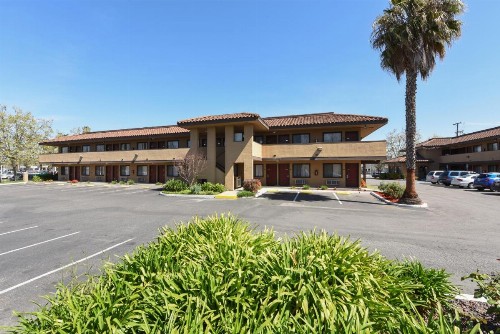 Hotel Elan - image 6