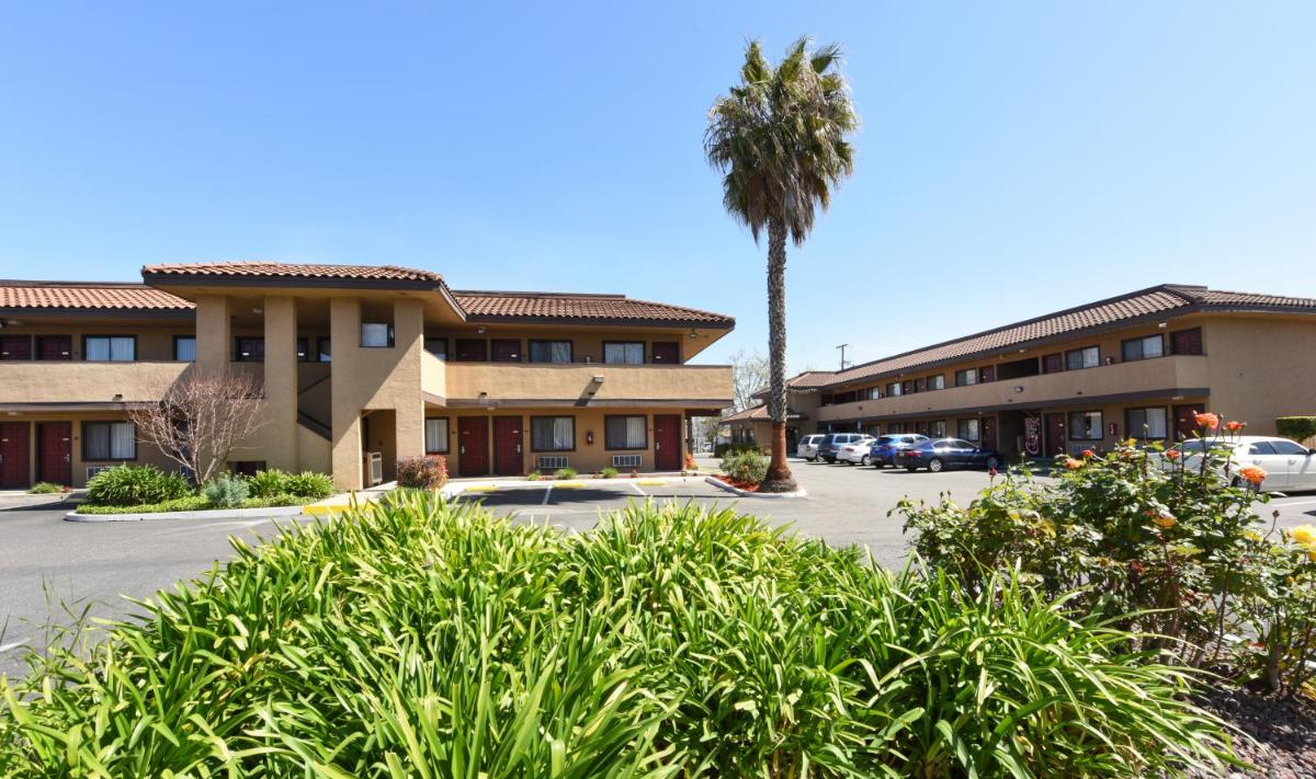 Hotel Elan - image 7