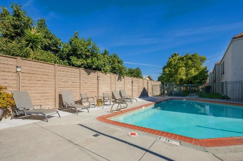 Best Western Lanai Garden Inn & Suites - image 13