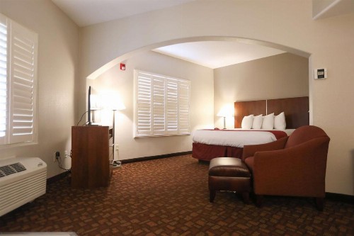 Best Western Lanai Garden Inn & Suites - image 16