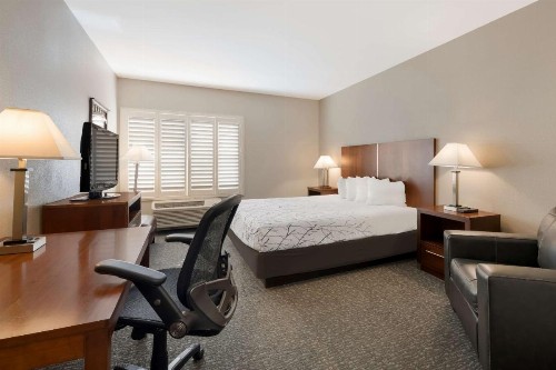 Best Western Lanai Garden Inn & Suites - image 20