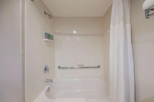 Best Western Lanai Garden Inn & Suites - image 28