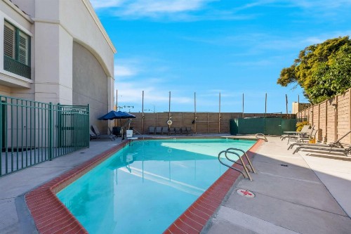 Best Western Lanai Garden Inn & Suites - image 34